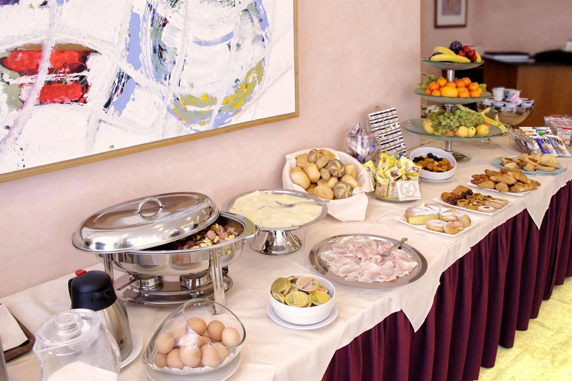 Hotel Executive Meeting & Events