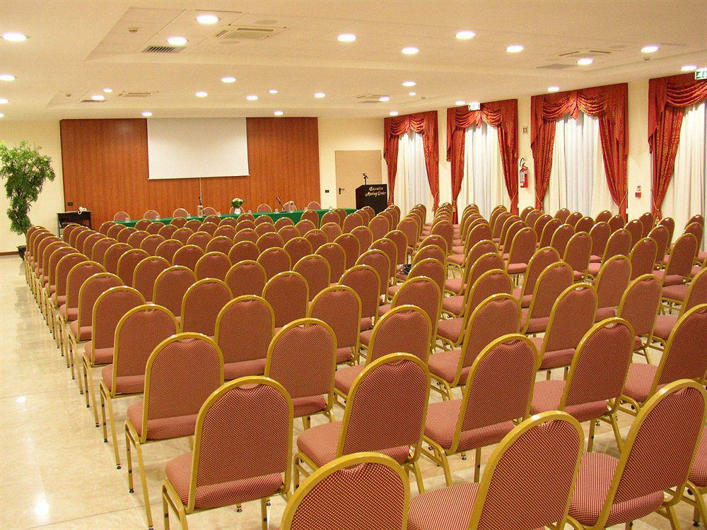Executive Meeting & Events 4* Udine